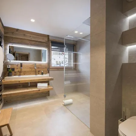 Chalet Elysium Oasis Tranquility Luxury Apartment *