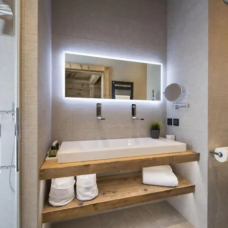 Chalet Elysium Oasis Tranquility Luxury Apartment *